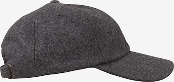 Casquette 'Melton Wool' Flexfit en gris