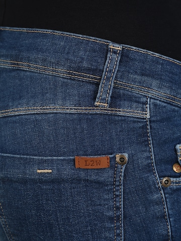 regular Jeans 'Sophia 34"' di LOVE2WAIT in blu