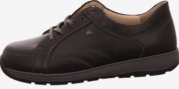 Finn Comfort Lace-Up Shoes in Brown