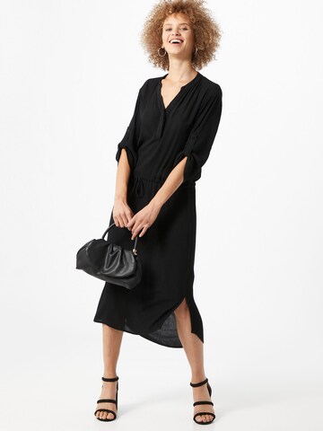 SOAKED IN LUXURY Dress 'Zaya' in Black