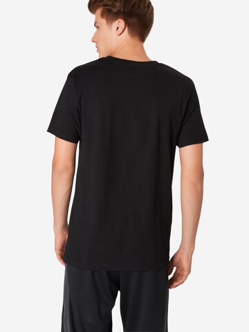 Mister Tee T-Shirt in Schwarz