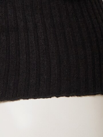 Noisy May Petite Sweter 'Petite' w kolorze czarny