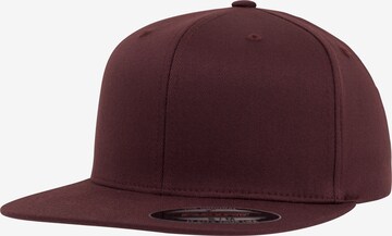 Chapeau Flexfit en rouge : devant