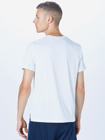 Regular fit Maglia funzionale di NIKE in bianco