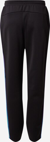 ABOUT YOU x Riccardo Simonetti Tapered Broek in Zwart