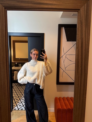 Texture Cozy Sweater Look