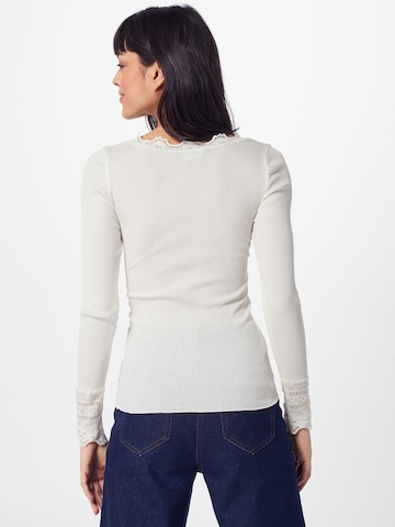 Maglietta di rosemunde in beige: dietro