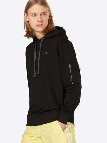 ALPHA INDUSTRIES Sweatshirt 'X-Fit' in Schwarz: predná strana