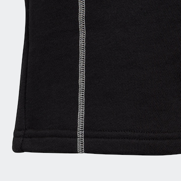 ADIDAS ORIGINALS Loosefit Shorts 'R.Y.V.' in Schwarz