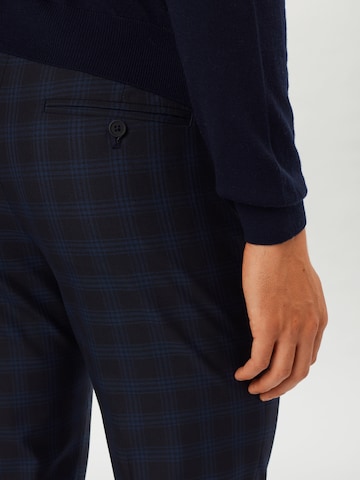 BURTON MENSWEAR LONDON Слим Брюки-чинос в Синий