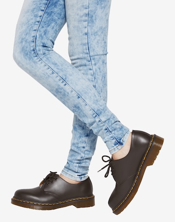 Chaussure à lacets '1461' Dr. Martens en noir