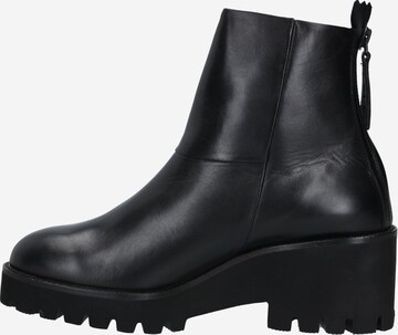 Paul Green Ankle Boots in Black