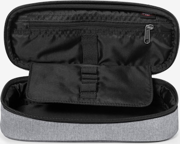 EASTPAK Federmappe 'Oval Single' in Grau