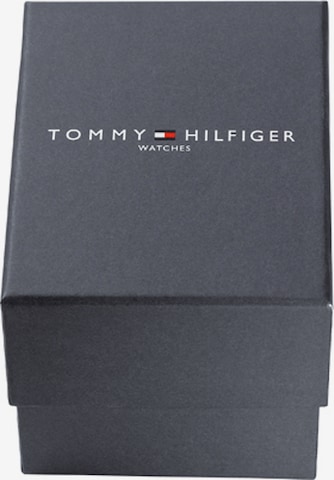 TOMMY HILFIGER Multifunktionsuhr 'Dressed Up' in Braun