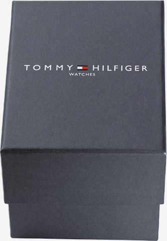 TOMMY HILFIGER Analoginen kello värissä ruskea