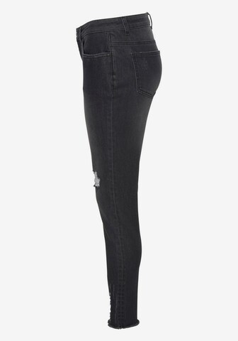 Aniston CASUAL Skinny Jeans in Schwarz