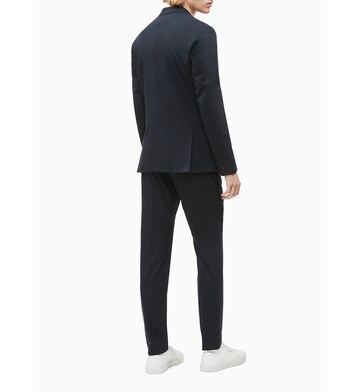 Calvin Klein Slim Fit Business pikkutakki värissä sininen