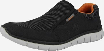 Rieker Slip-ons in Zwart: voorkant