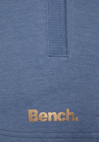 BENCH Regular Loungeshorts in Blau