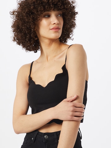 ABOUT YOU Top 'Auguste' in Black: front