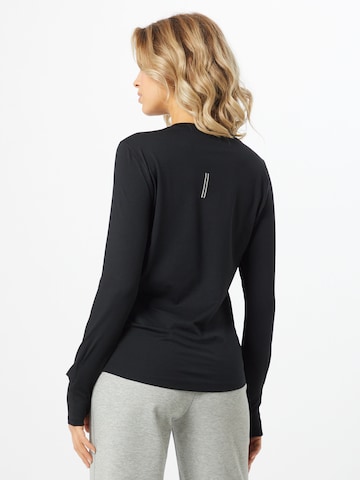 NIKE Functioneel shirt 'Element' in Zwart