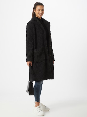 Manteau mi-saison 'Balma Teddy' Kaffe en noir