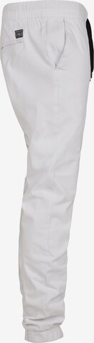 Tapered Pantaloni di SOUTHPOLE in bianco