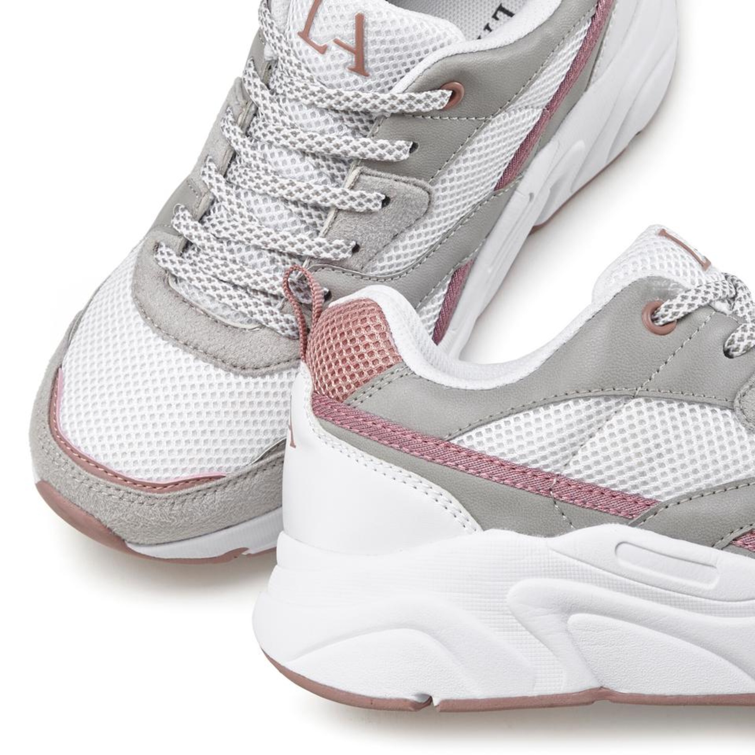 Sneaker bassa di LASCANA in bianco