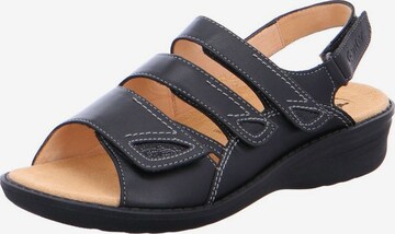 Ganter Strap Sandals in Black: front