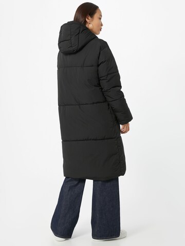 mbym Winter coat 'Merian' in Black