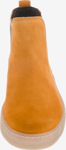 GABOR Chelsea Boots in Gelb