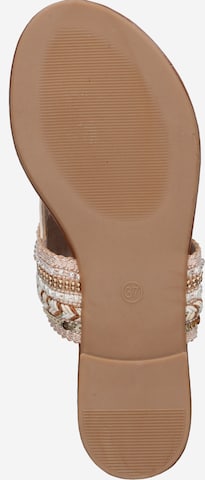 ABOUT YOU Teenslipper 'Natalie' in Beige: onderaan