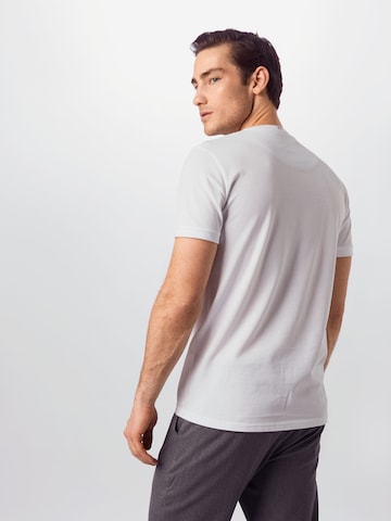 Coupe regular T-Shirt Les Deux en blanc