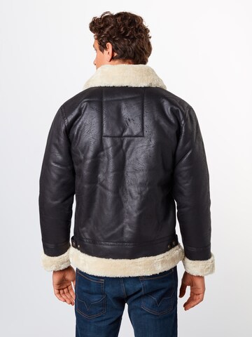 ALPHA INDUSTRIES Зимно яке в черно
