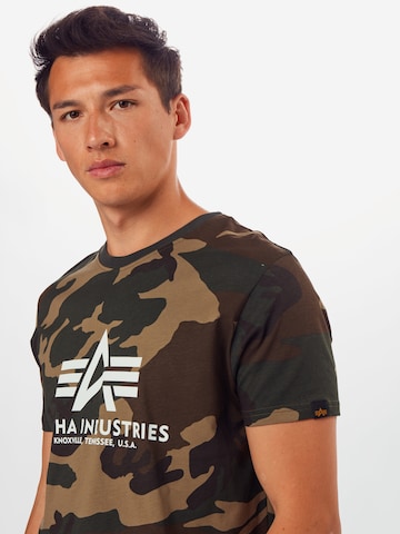 ALPHA INDUSTRIES T-shirt i brun