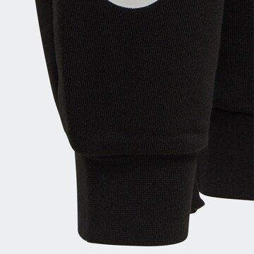 Effilé Pantalon de sport ADIDAS PERFORMANCE en noir