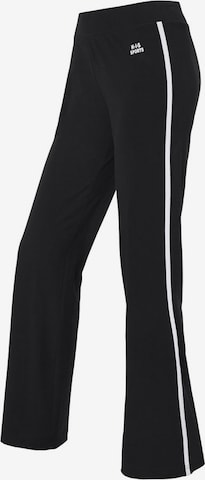 H.I.S Flared Pants in Black: front