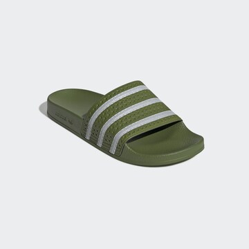 Mule 'Adilette' ADIDAS ORIGINALS en vert