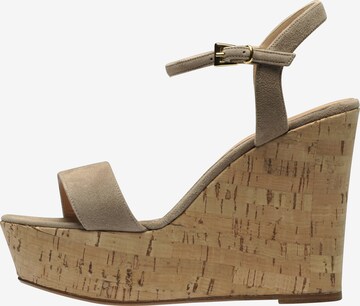 EVITA Sandalen met riem in Beige