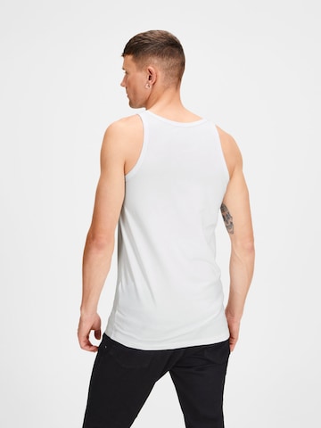 Tricou de la JACK & JONES pe alb