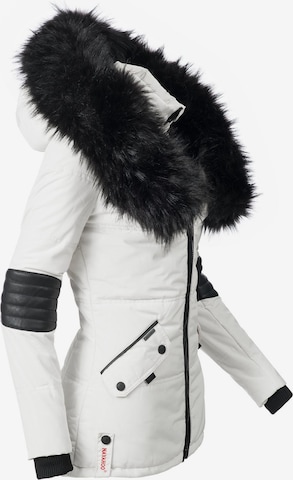 Veste d’hiver 'Nirvana' NAVAHOO en blanc