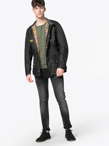 Veste mi-saison 'B. Intl International Original' Barbour International en noir