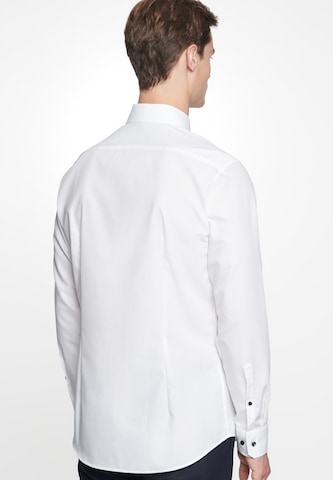 Coupe regular Chemise business SEIDENSTICKER en blanc