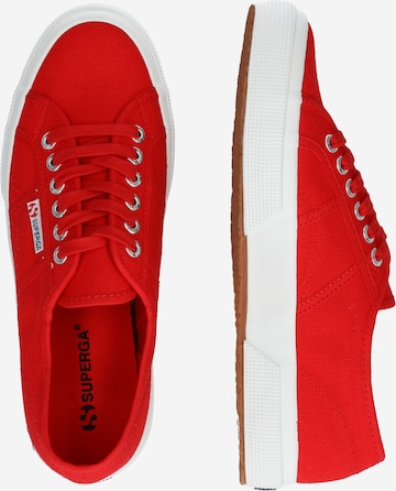 SUPERGA Sneakers laag '2750 Cotu Classic' in Rood: zijkant