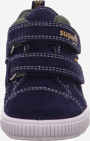 Chaussure basse 'Moppy' SUPERFIT en bleu