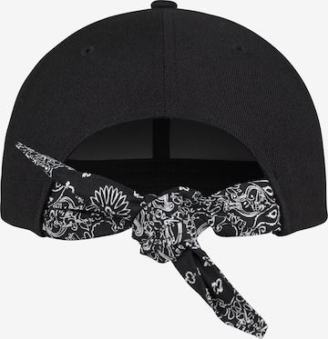 Casquette Flexfit en noir