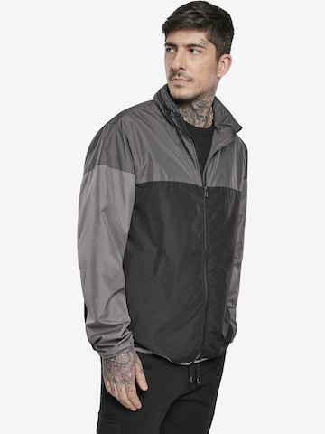 Urban Classics Regular fit Between-Season Jacket 'Windrunner' in Black: front