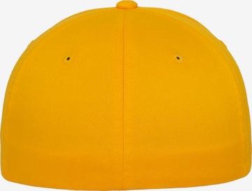 Cappello di Flexfit in giallo