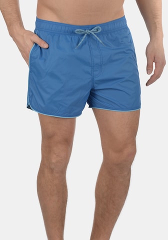 BLEND Board Shorts 'Zion' in Blue: front