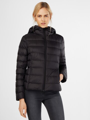 VILA Winter Jacket in Black: front